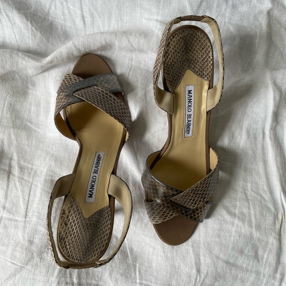 Manolo Blahnik Leather Slingback Sandals - Picture 3 of 11